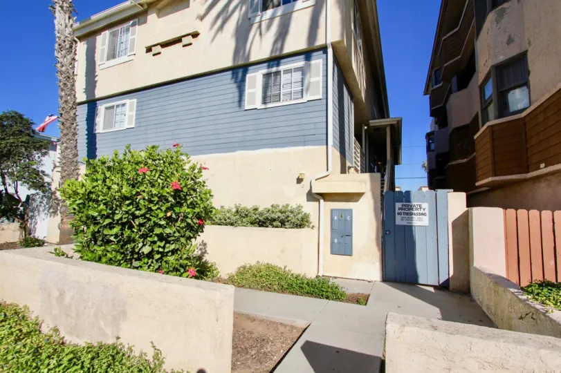 Playa Date's Neighborhood and her buildings, imperial Beach, California