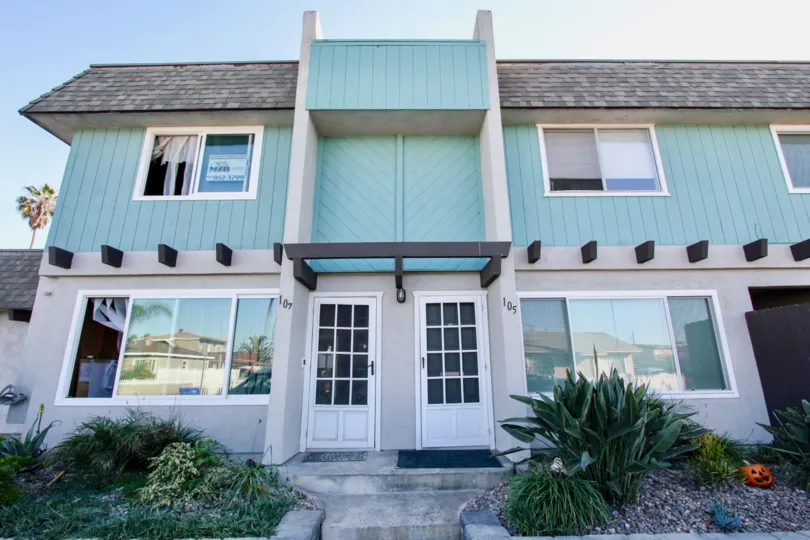 upper view of Silverstrand Gardens Lofts at Imperial Beach, California