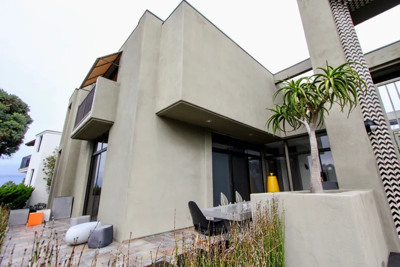 Beautiful home in La Jolla, California at the community of 265 Coast