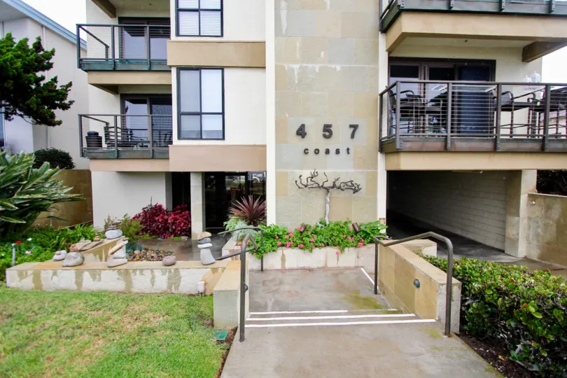 Apartments with plants & flowers inside 457 Coast in La Jolla CA