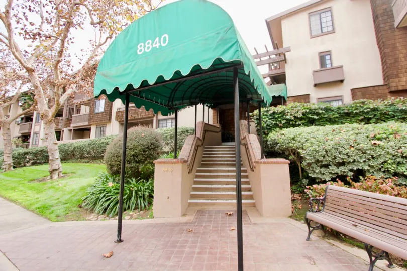 The entrance to the Board walk has cover by cloth stand