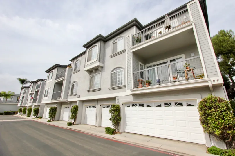 The apartments in cape la Jolla Gardens has number by D-F and with bushes