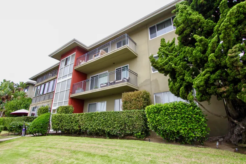 Apartment in the Capri Aire has two floor building with grass land and trees