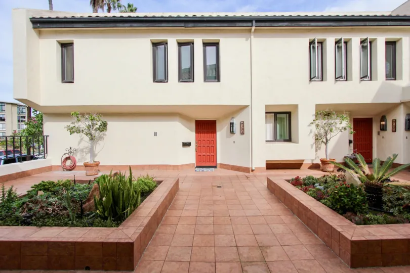 Warm and inviting neighborhood with welcoming foliage all year long.
