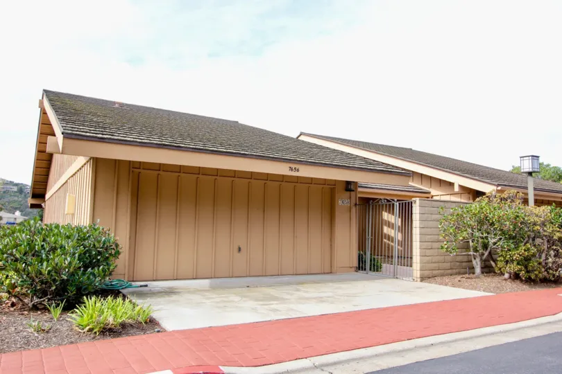 A Coromandel Park orange midcentury ranch in La Jolla, California.