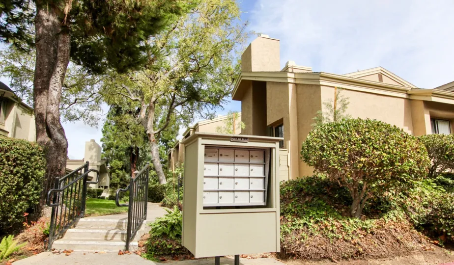 Check for mail outside the Eastbluff estates in La Jolla California