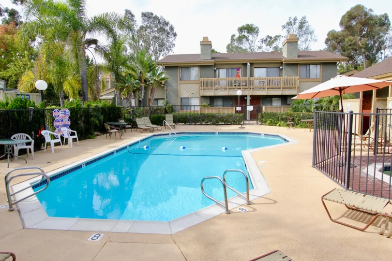 Attract beauty of La Jolla Park Villas in La Jolla at Califorina