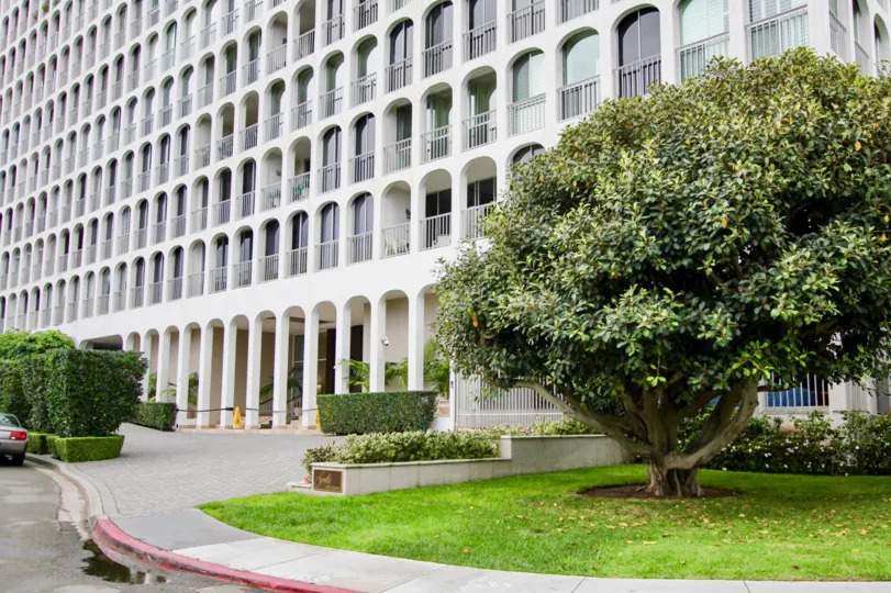 The Condominium Complex La Jolla Seville is very big and large in height