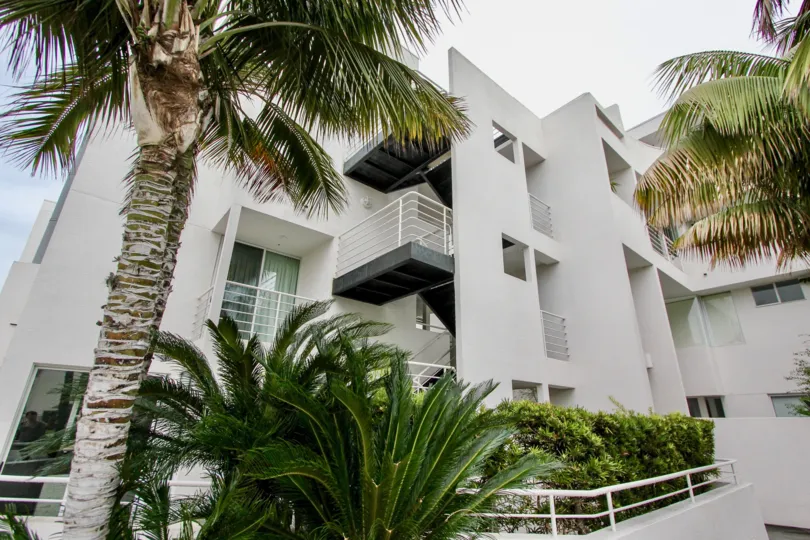 Apartment of the Lighthaus with balconies and trees for natural view