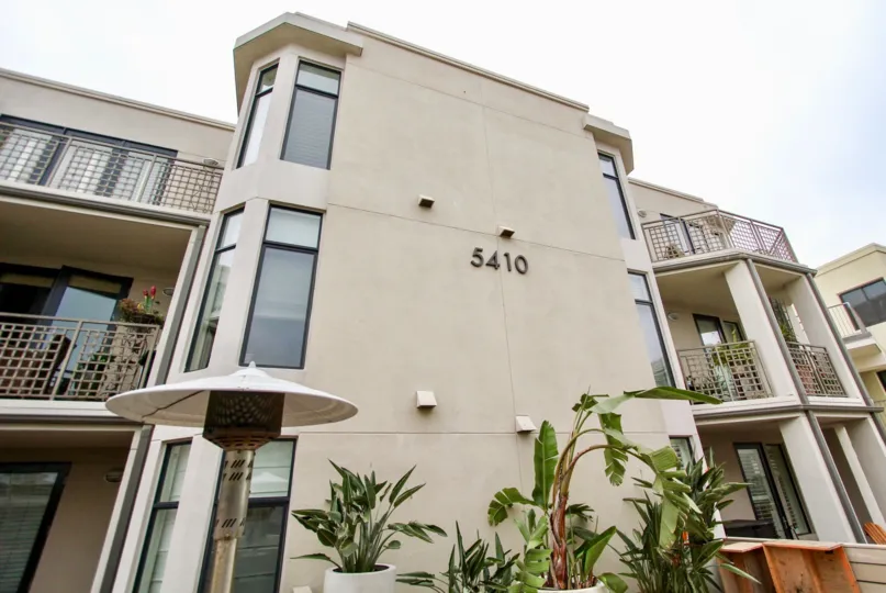 Three story residential housing inside Seahaus in la Jolla CA