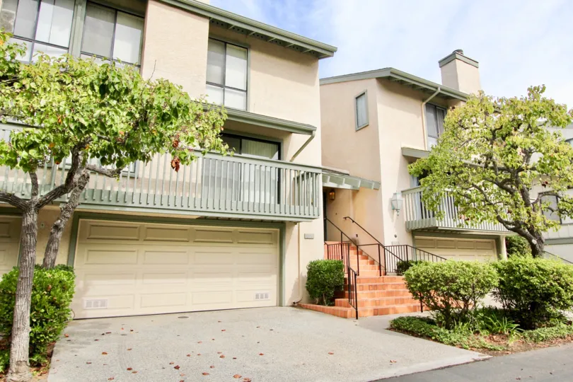 Three level homes inside Southpointe in La Jolla CA