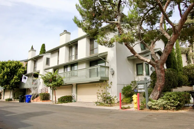 Three story units with garage inside Southpointe in La Jolla CA