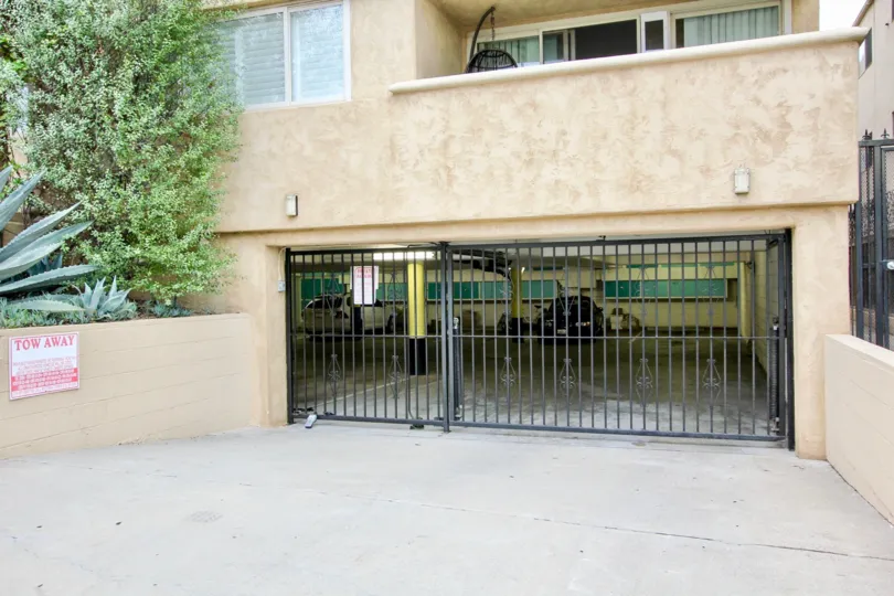 Underground parking facility group house in Villaggio.