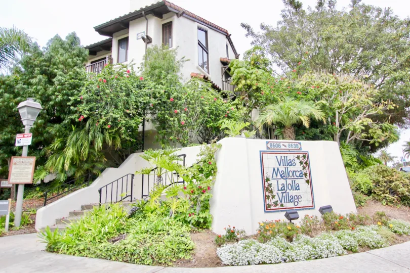 Beautiful landscaping at Villas Mallorca in La Jolla, California.