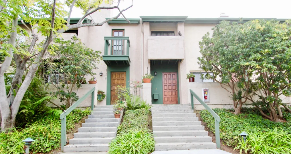 woodlands north is unit of two houses in la jolla in california