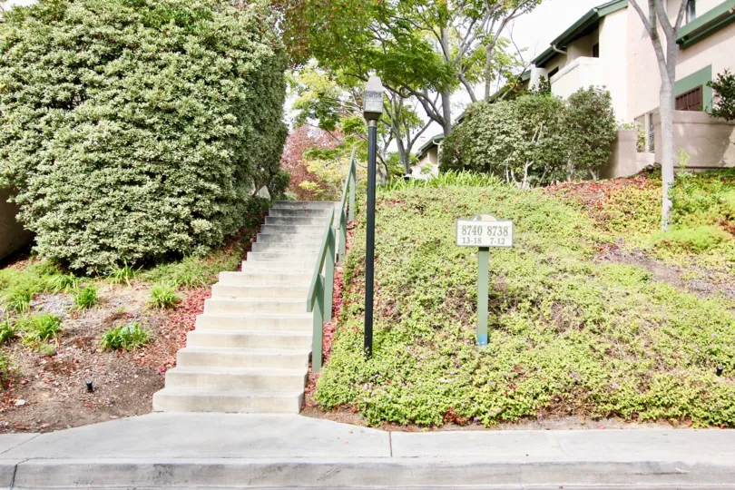 THE Woodlands North MOST ATTRACTIVE PLACE EVERY GREENERY NICE STAIRS CLEAN PLACE VISIT IN WEEKEND