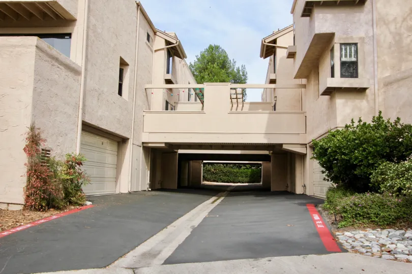 La Jolla Woodlands South passage way California beige