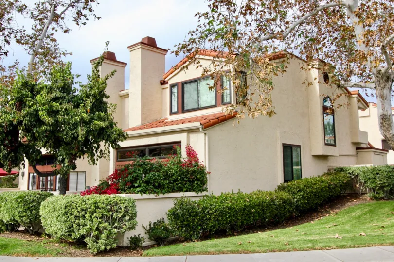 Fabulous looking villa with a lawn and trees around in Daybreak of La Mesa