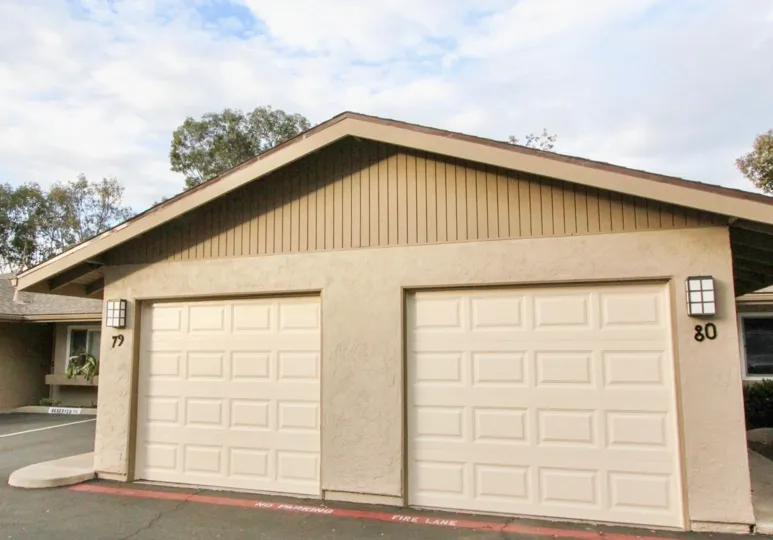 THE 80 APARTMENT IN THE LA MESA RACQUET & SWIM CLUB WITH THE SHUTTERS, THAR ROAD, TREES