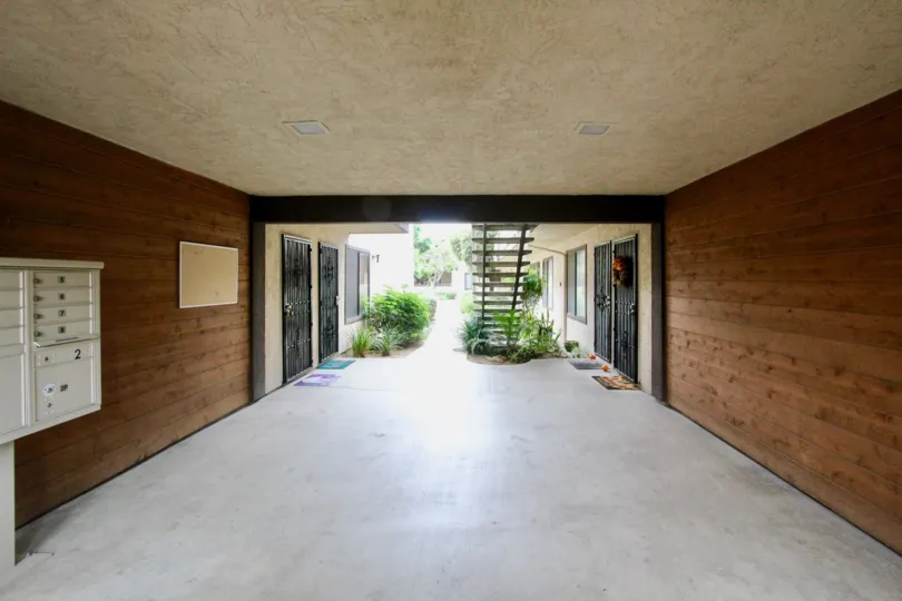 ALT="Park Bluffs Community at La Mesa in California"