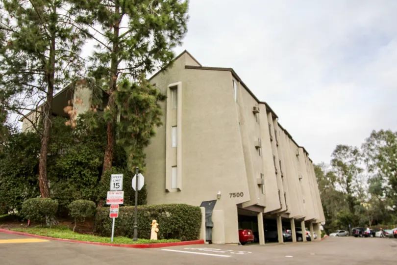 the Parkway Pointe with lots of tall trees and small plants around