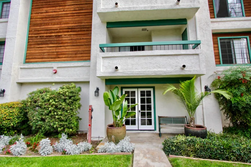Beautifully landscaped outdoors in the Shasta Greens of La Mesa, California.