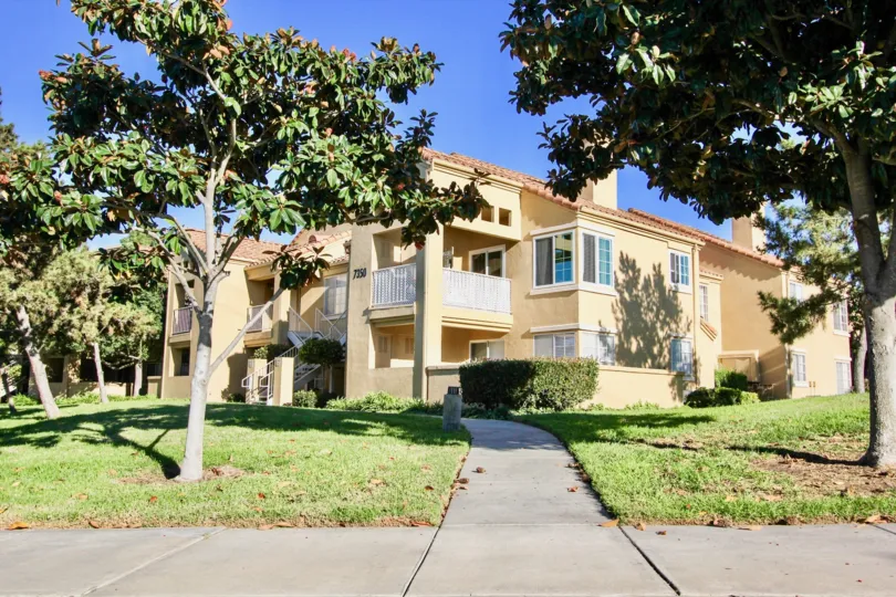 Beautiful Apartment of Canyon Park Villas, Mira Mesa , california