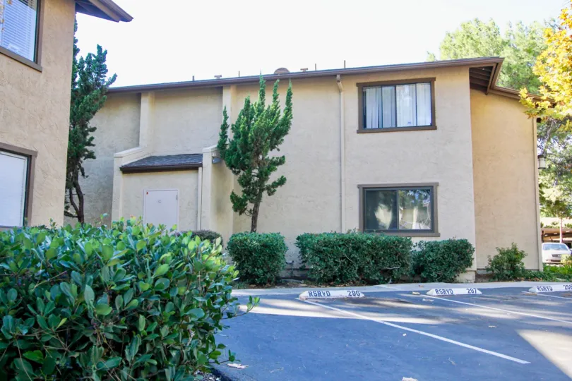 Quail Creek in Mira Mesa, California multi-level apartment homes