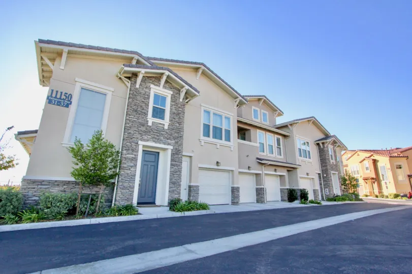 Clean Sorrento terrace Building , Mira Mesa, California