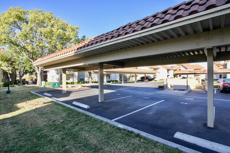 Summit Ridge Community Parking Area, Mira Mesa, California