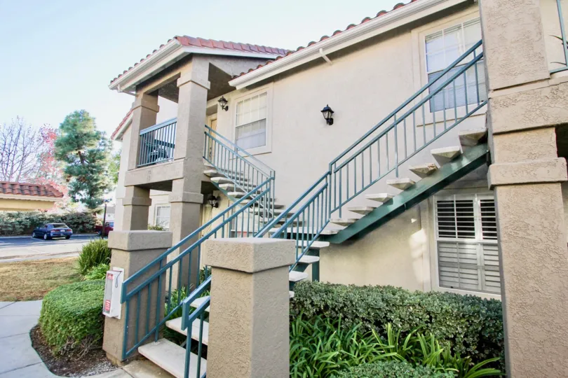 Classy Summit Ridge Styled Apartment in Mira Mesa, California