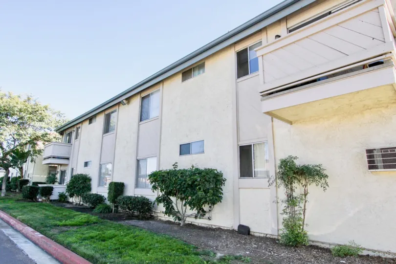 Two story residential units near driveway at Villa Mar in Mira Mesa California