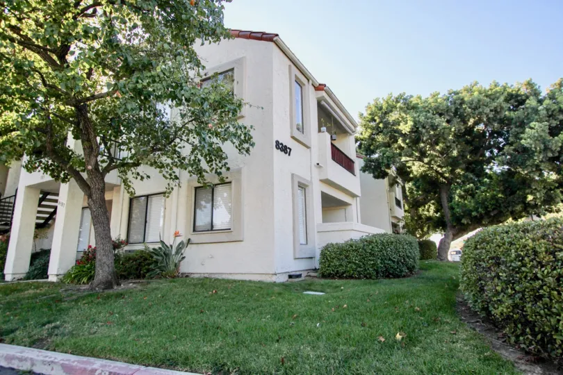 Green, green and more green!. Urban healthy living Villas at Capricon, Mira Mesa California