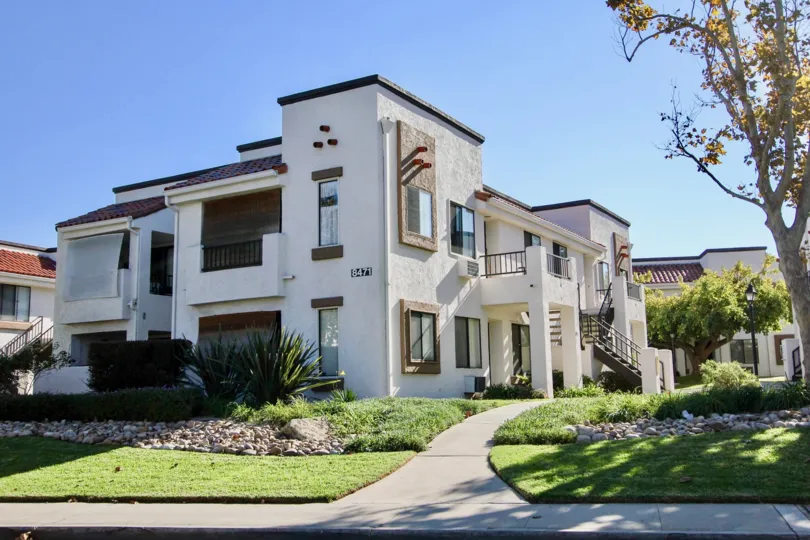 Villas at New Salem, modern and unbeatable, Mira Mesa, California
