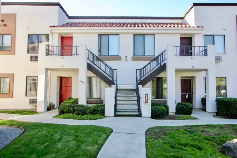 A beautiful building in the Mira Mesa with two floors and greenish garden