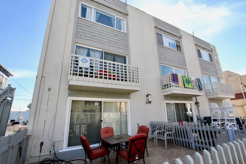 Private patios and balconies at 711 Island Court in Mission Beach, California.