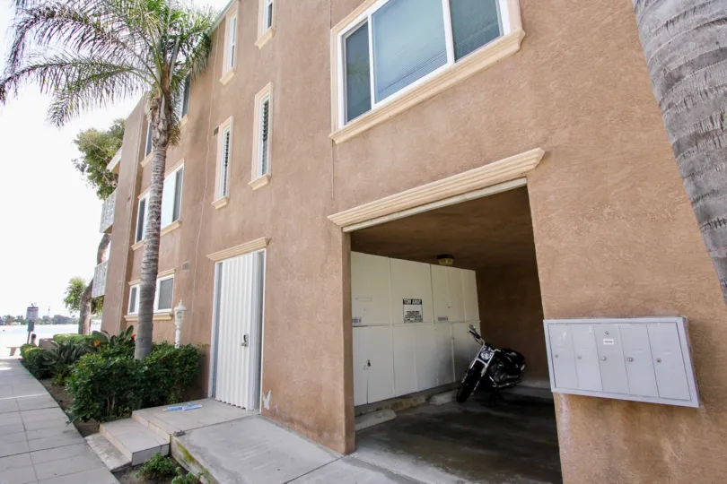 Exterior entrance to Bayfront Youngson in Mission Beach, CA