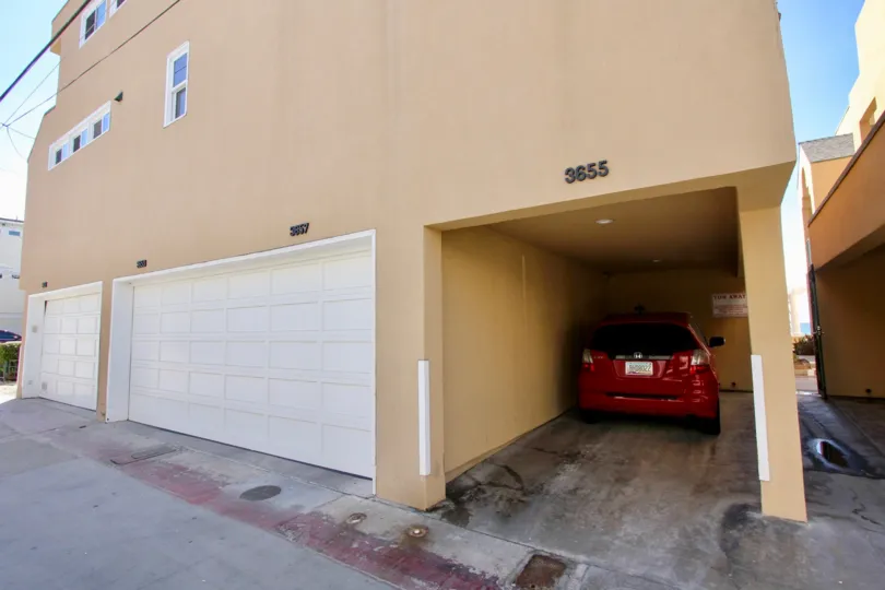 A private garage under a modern residence in the Far Horizon