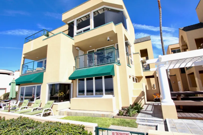 Lovely balconies and large windows at Far Horizon in Mission Beach, California.