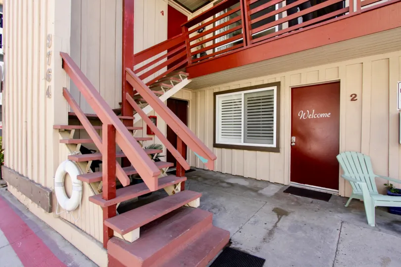 Mission Bayside with it's red stair finish, looking exquisite and beautiful, Mission Beach, California