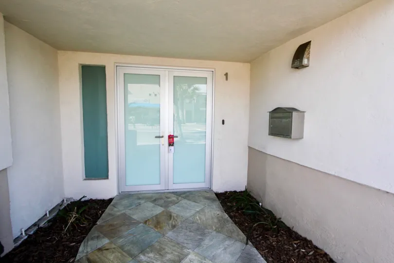 House by the bay is located in desirable North Mission Beach, close to the heart of Pacific Beach with shops on Garnet Avenue and close enough to walk to Belmont Park. With a walk score of 70 and a bike score of 90, you won’t need to get back in your car.