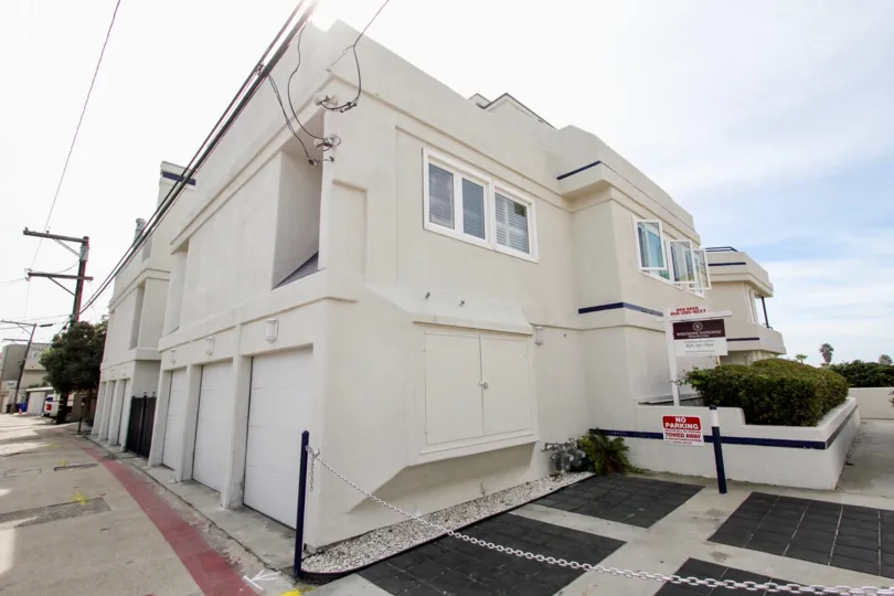 Ocean Vail Apartment looking like a ship ready to sail!. The beautiful sites that you can only see in Ocean Vail, Mission Beach, California