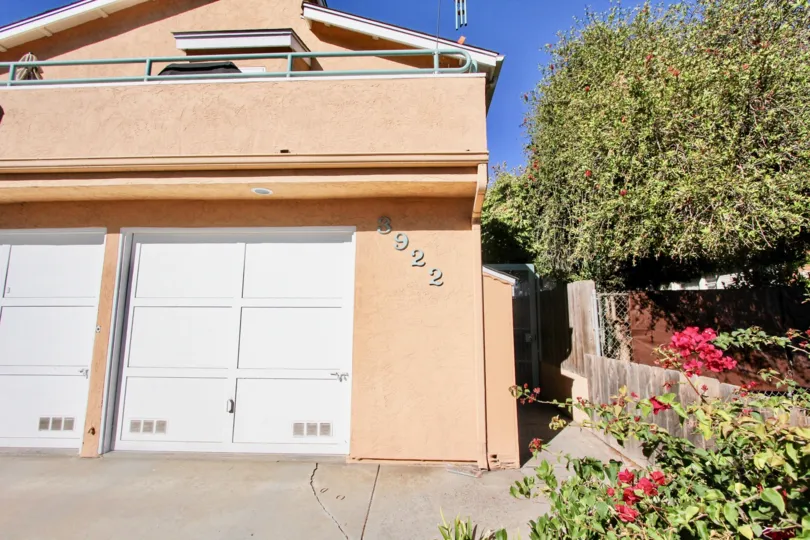 2 reviews of Mission Florence Condominiums "A great luxury condominium residence in the heart of mission hills.