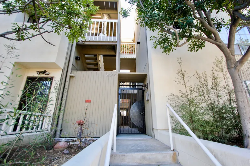Apartment complex community in 4055 Eagle Mission Hills California