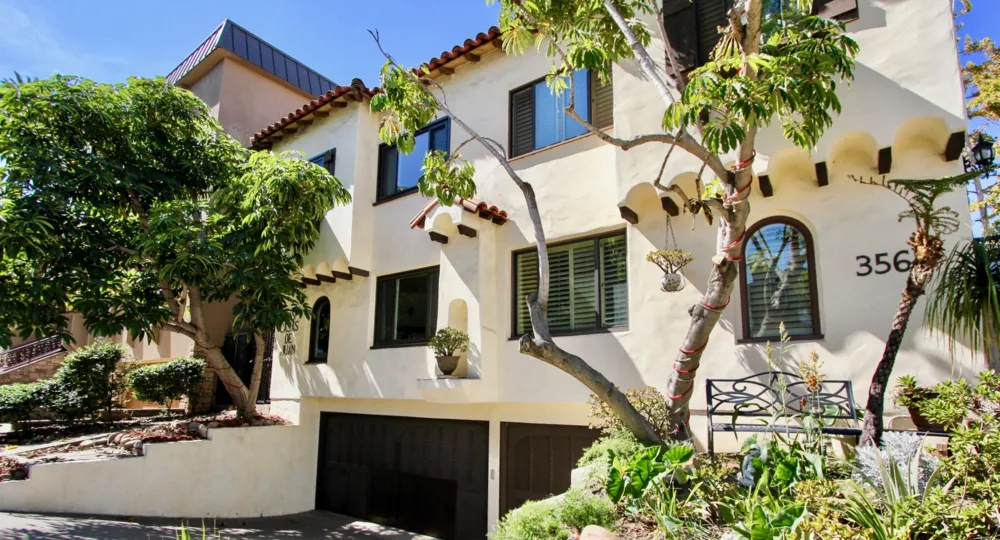 White stucco house in Las Casas De Juan, Mission Hills California