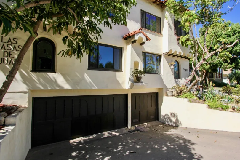 Las Casas De Juan, City: Mission Hills, car shed with black doors and beautiful windows, all closed