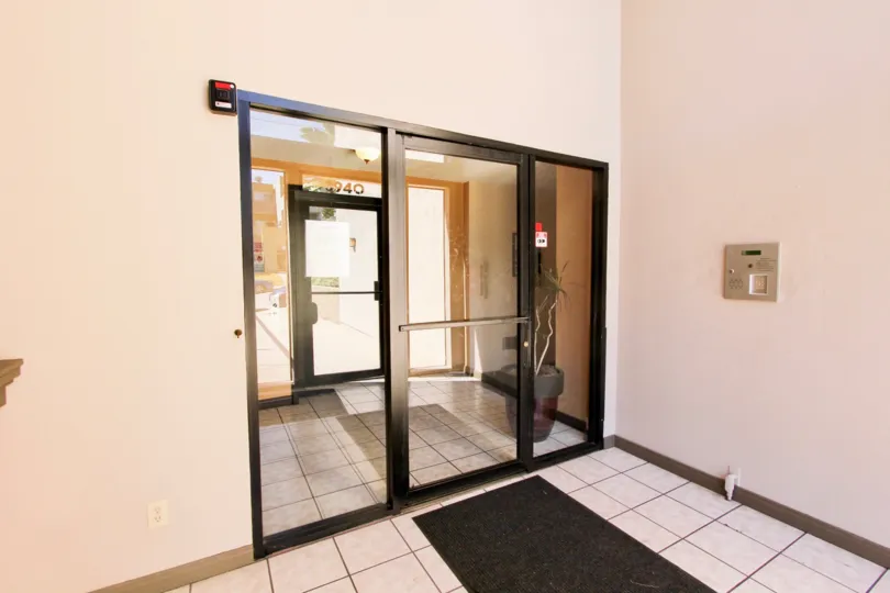 Clean, baren, but bright enterance to Mission Crest Gardens