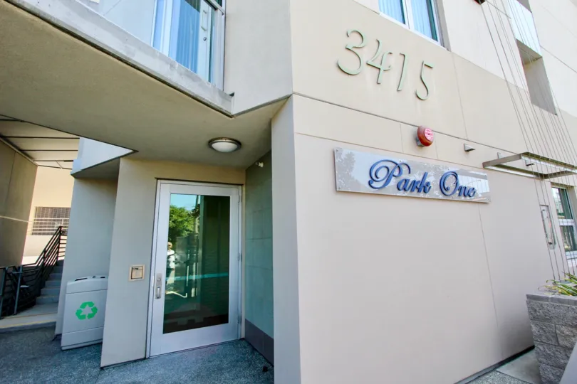 Entrance of residence with number and label in the Park One