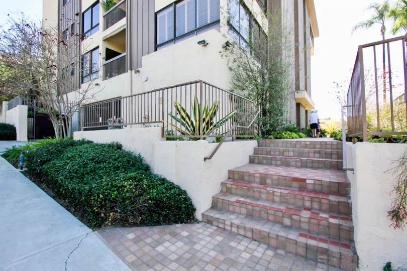 Sprucewood in Mission Hills, California best places, Sprucewood in California