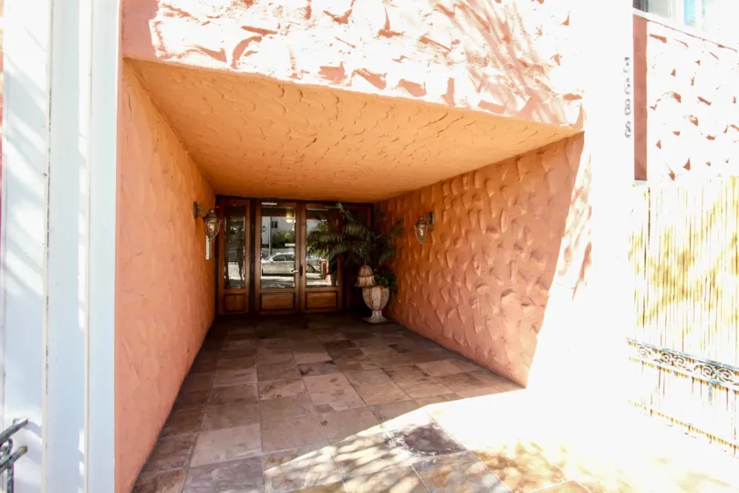 Zillow has 25 homes for sale in Mission Hills KS. View listing photos, review sales history, and use our detailed real estate filters to find the perfect place.